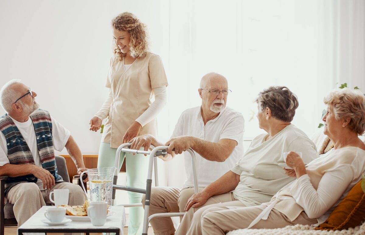 How senior living supports seniors