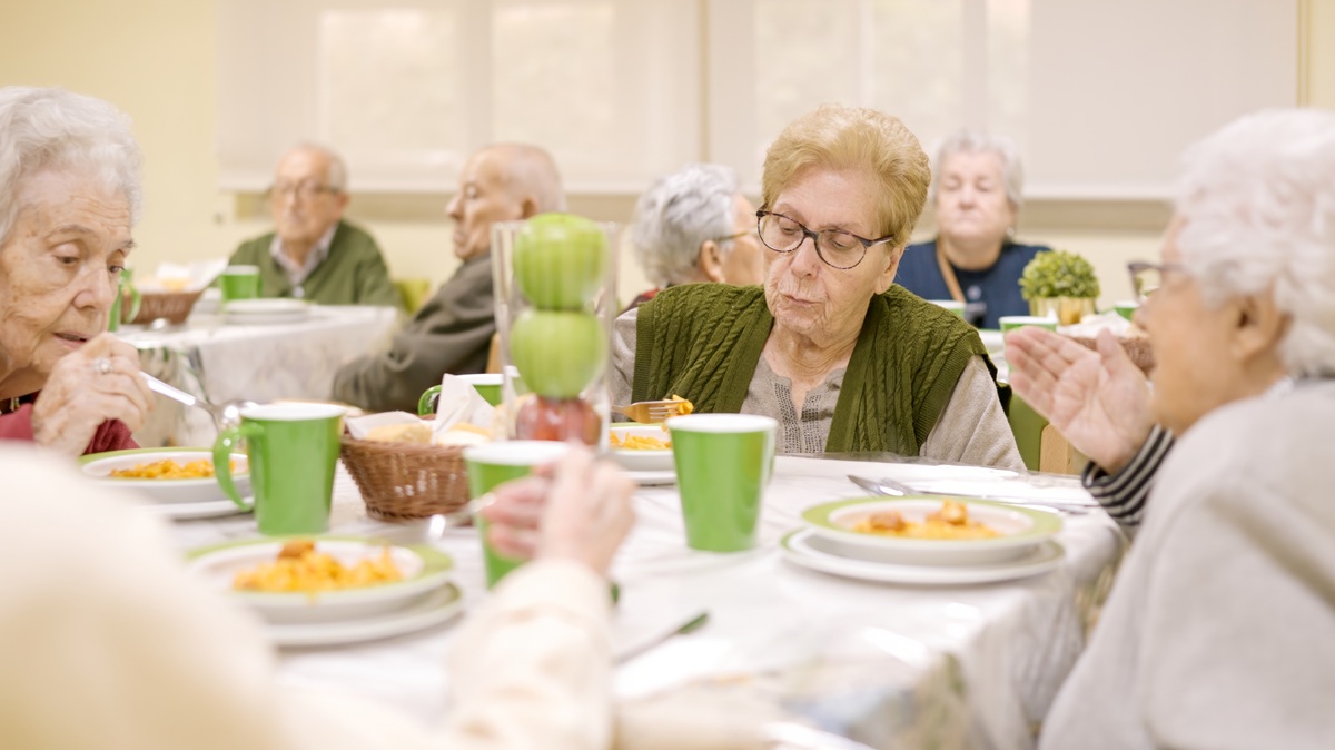 Senior Living Dining Program
